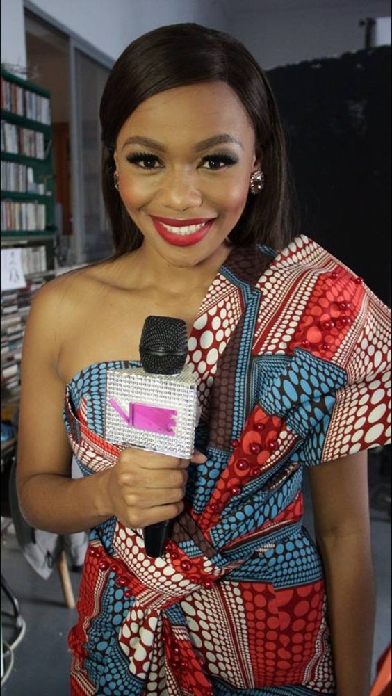 Bonang Matheba Dresses / South African TV Personality Bonang Matheba ...
